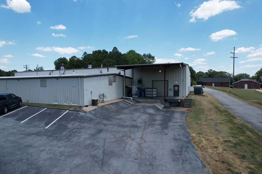 110 Lee Joyal Rd, Duncan, SC for lease - Building Photo - Image 2 of 3