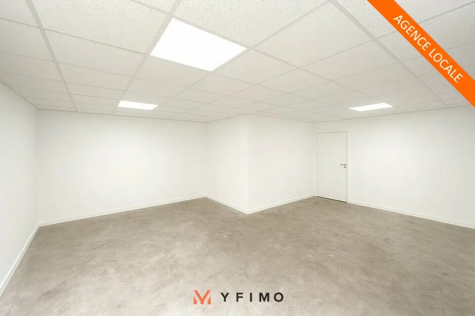 Flex in Épône for sale Interior Photo- Image 1 of 9