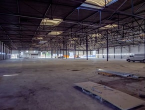 Office in Chassieu for lease Interior Photo- Image 1 of 9