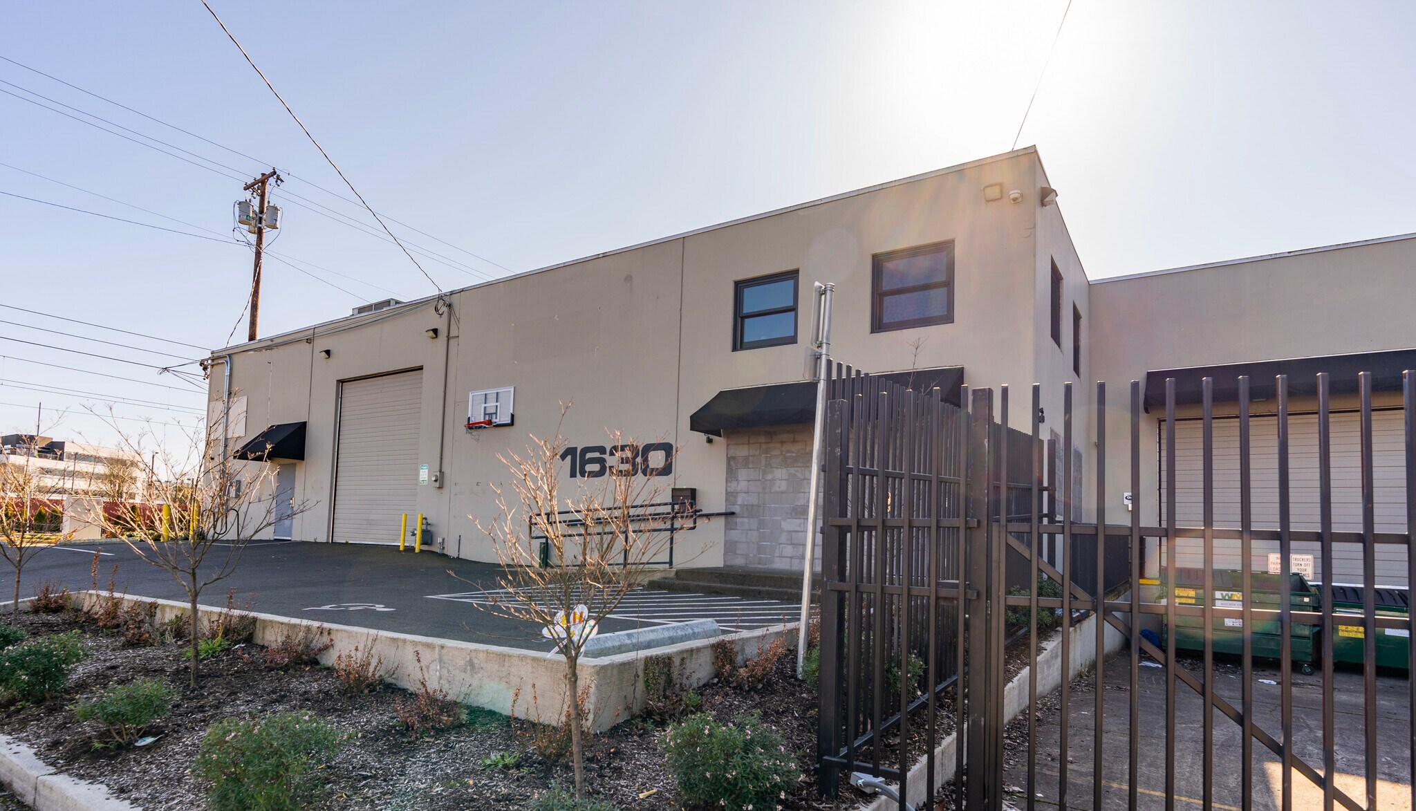 1630 SE Rhine St, Portland, OR for sale Building Photo- Image 1 of 1