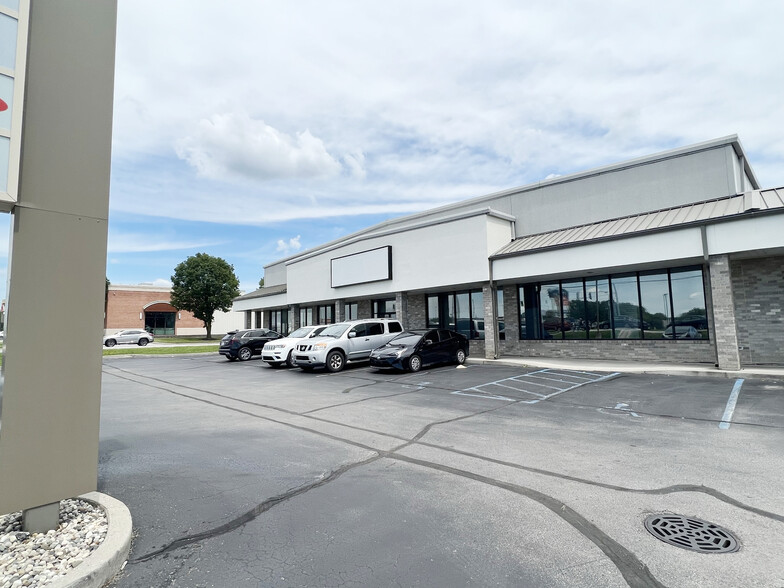 62106230 Lima Rd, Fort Wayne, IN 46818