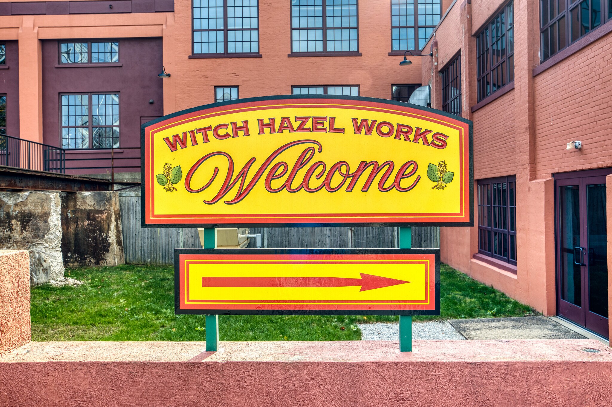 8 Railroad Ave, Essex, CT for sale Building Photo- Image 1 of 1