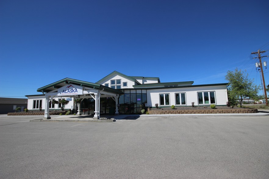 2525 Phillips Field Rd, Fairbanks, AK for sale - Primary Photo - Image 1 of 1