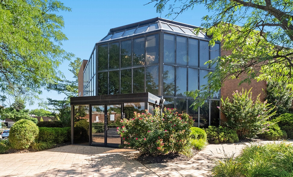 11970 Borman Dr, Maryland Heights, MO for lease - Primary Photo - Image 1 of 10