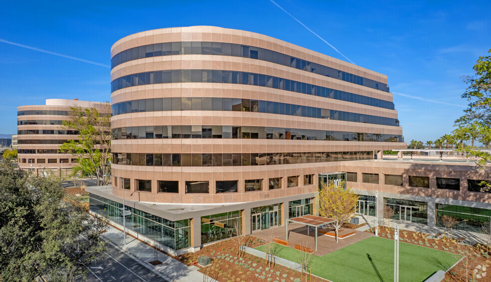 83-101 Metro Dr, San Jose, CA for lease - Building Photo - Image 1 of 8