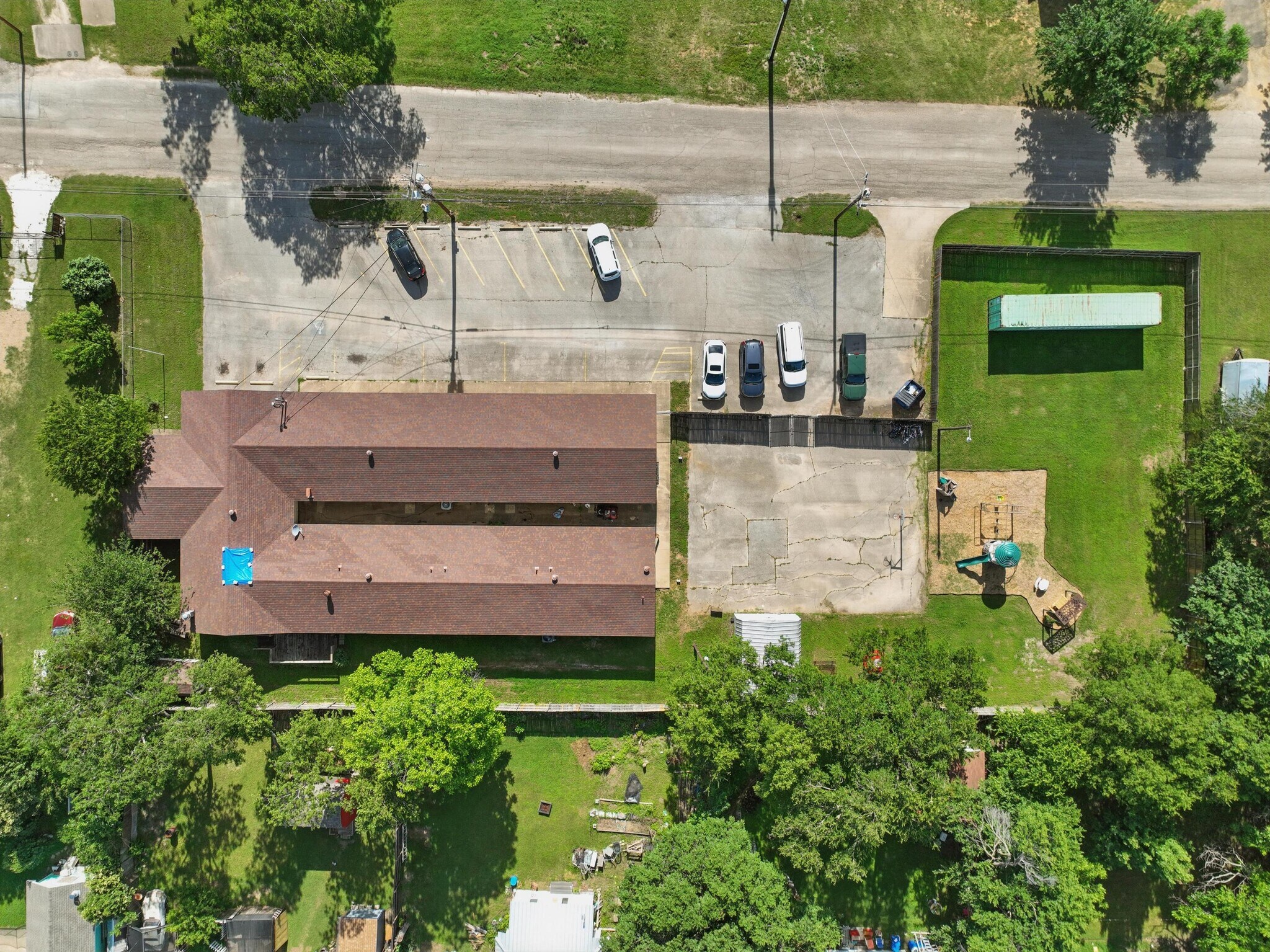 1915 N Wilhite St, Cleburne, TX for sale Primary Photo- Image 1 of 53