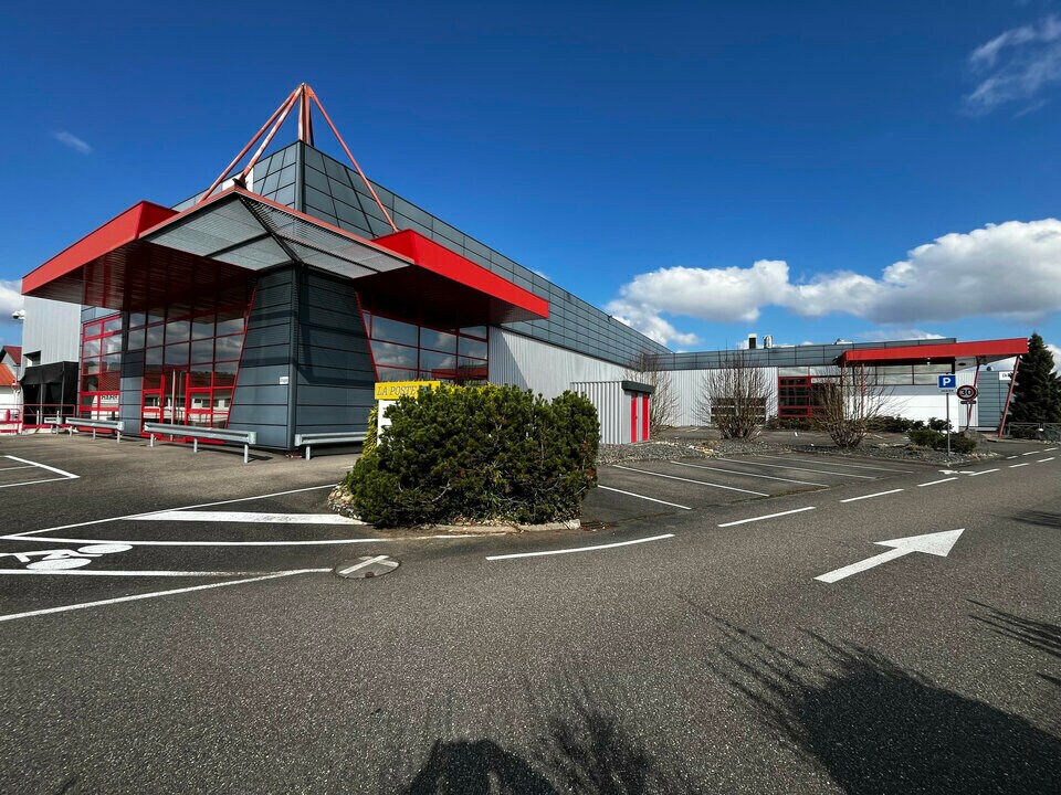 Flex in Obernai for lease Building Photo- Image 1 of 17