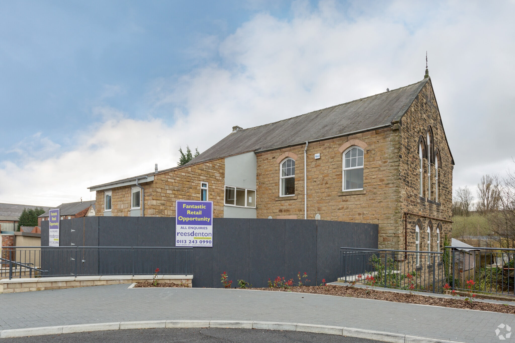 New Retail Chatsworth Rd, Chesterfield for sale Primary Photo- Image 1 of 1