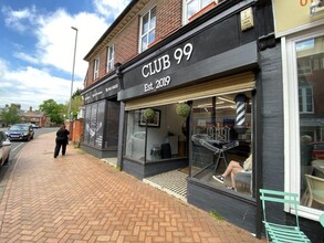 48a-48b Oxford St, Wellingborough for lease Building Photo- Image 2 of 3