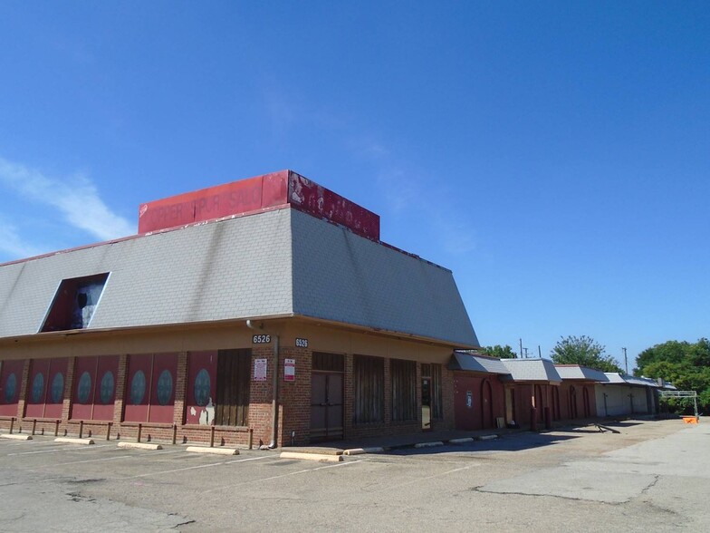 6522-6528 E Northwest Hwy, Dallas, TX for lease - Building Photo - Image 1 of 15