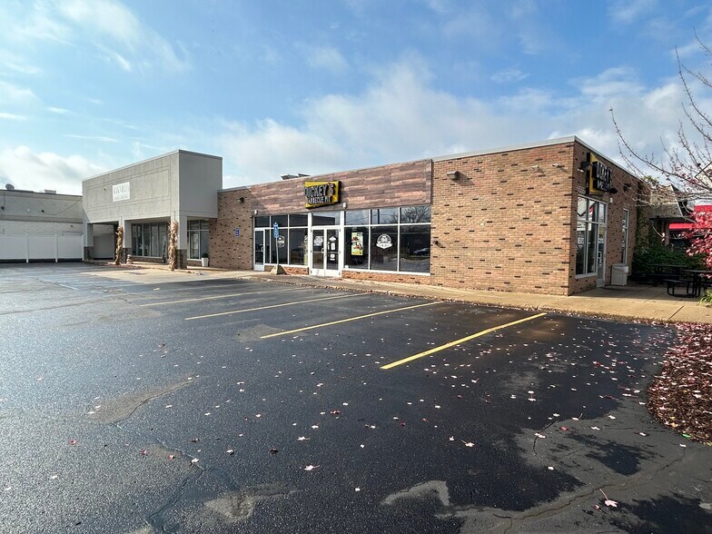 420-428 Baldwin St SW, Jenison, MI for sale - Building Photo - Image 1 of 1