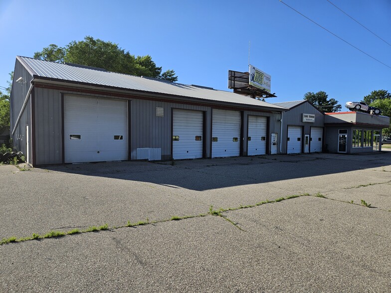 W7627 State Road 21 73, Wautoma, WI for lease - Building Photo - Image 2 of 37