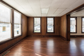 2216 10th Ct S, Birmingham, AL for lease Interior Photo- Image 2 of 4