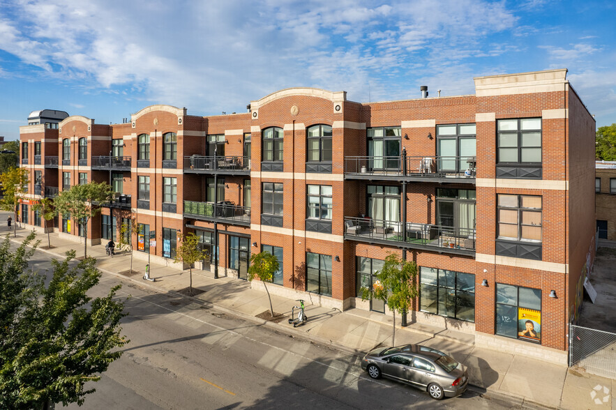 1675 N Milwaukee Ave, Chicago, IL for lease - Building Photo - Image 1 of 8