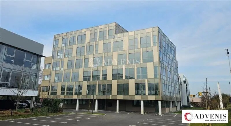 Office in VILLENEUVE-D'ASCQ for lease - Building Photo - Image 1 of 10
