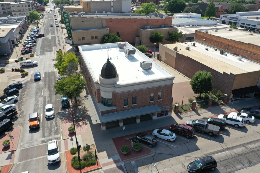 101 N Elm St, Denton, TX for lease - Building Photo - Image 3 of 9