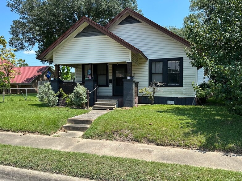 620 N 5th St, Silsbee, TX for sale - Building Photo - Image 2 of 12