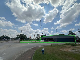 More details for 4906 Harrisburg Blvd, Houston, TX - Retail for Lease