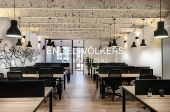 Office in Barcelona, Barcelona for lease Interior Photo- Image 2 of 18