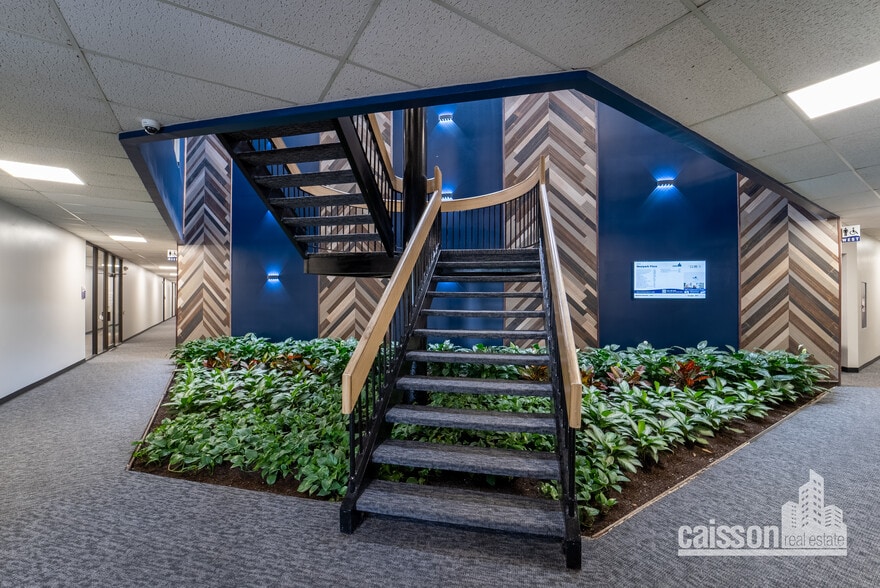 6220 WESTPARK Dr, Houston, TX for lease - Building Photo - Image 3 of 30