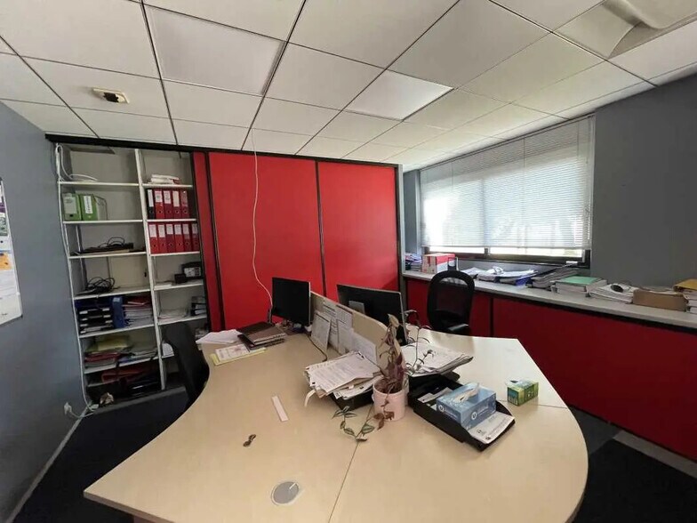 5 Rue Du Meunier, Sautron for sale - Building Photo - Image 2 of 7