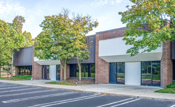 21455 Melrose Ave, Southfield, MI for lease - Building Photo - Image 3 of 14