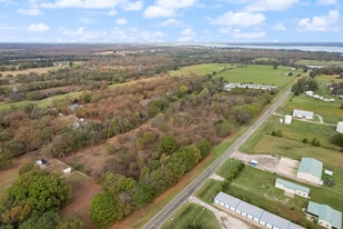 5 Acres for Development close to lake - Airbnb Property