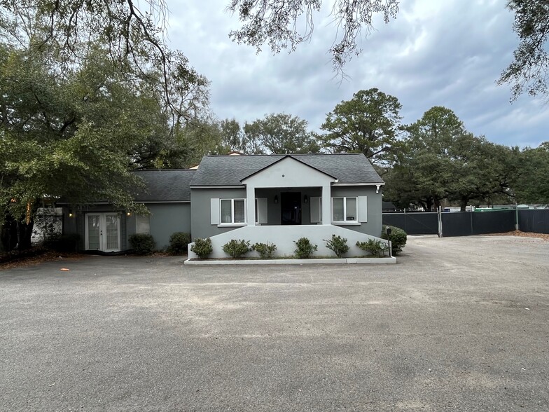 1258 Remount Rd, North Charleston, SC for lease - Building Photo - Image 2 of 32