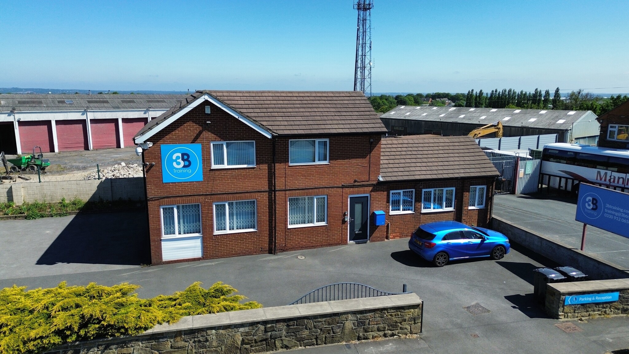 25 Bradford Rd, Morley for sale Primary Photo- Image 1 of 1