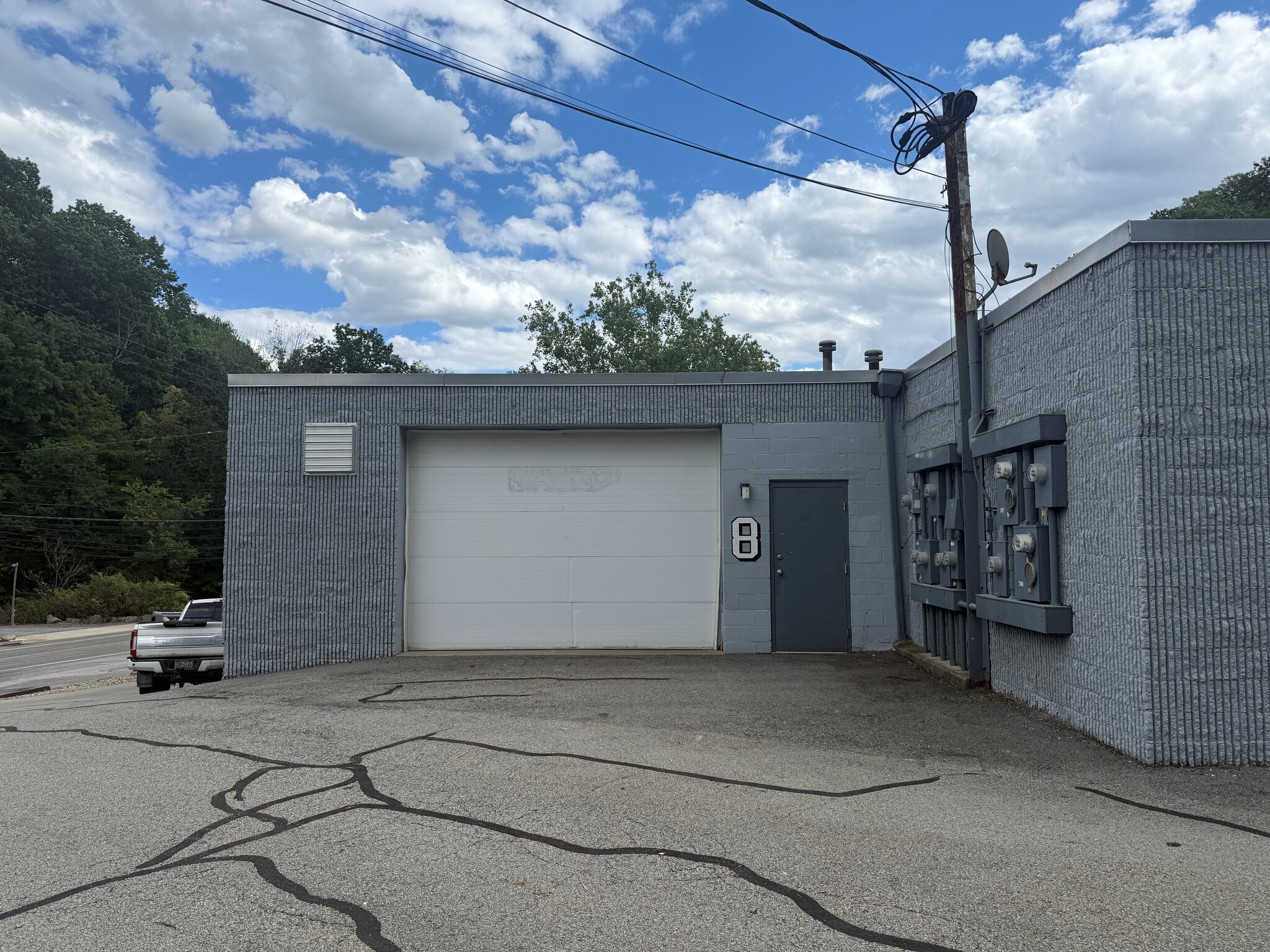 1841 Babcock Blvd, Pittsburgh, PA for lease Building Photo- Image 1 of 9