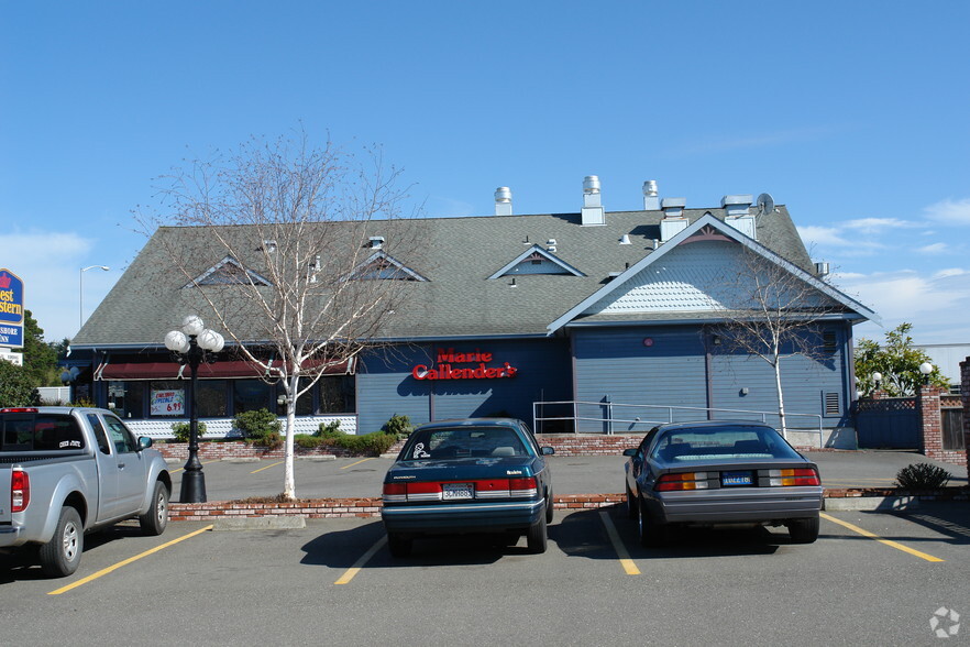 3502 Broadway St, Eureka, CA for lease - Building Photo - Image 2 of 3