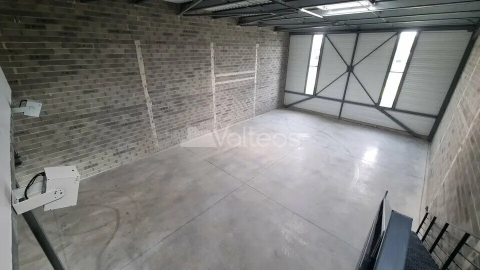 Flex in Fenouillet for lease - Interior Photo - Image 2 of 6