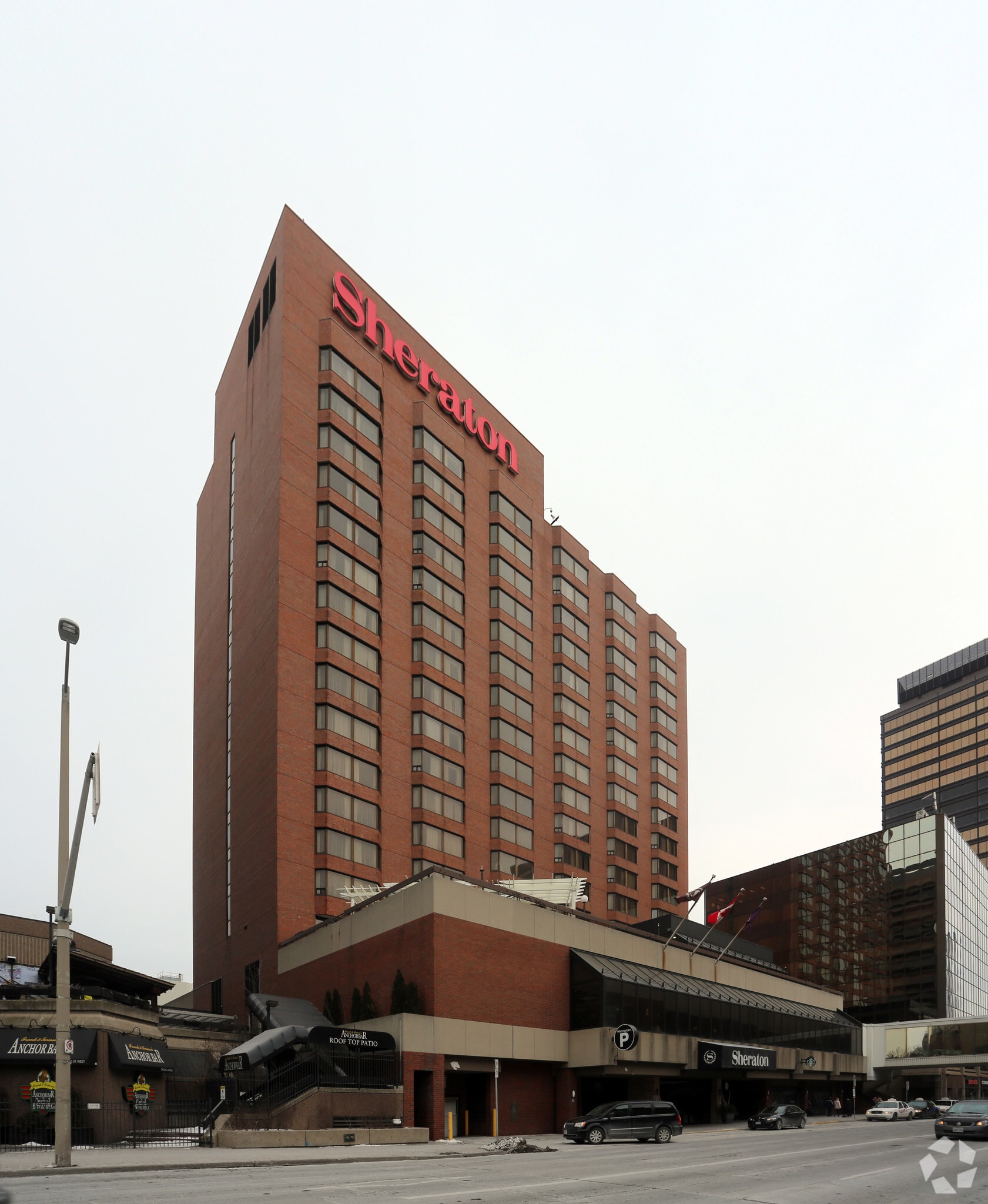 116 King St W, Hamilton, ON for sale Primary Photo- Image 1 of 1