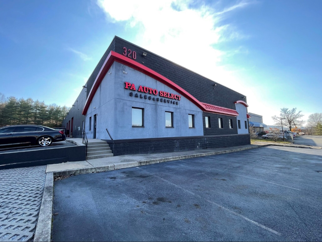 320 Boot Rd, Downingtown, PA for lease Building Photo- Image 1 of 8