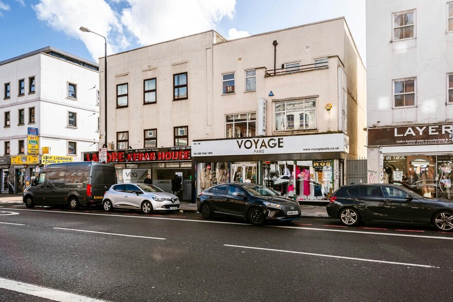 134-136 Commercial Rd, London for lease - Building Photo - Image 1 of 5