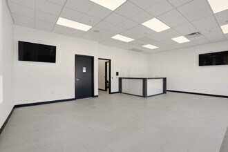 3435 US Highway 9, Freehold, NJ for lease Interior Photo- Image 1 of 12