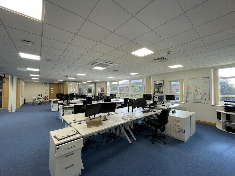 Campbell Rd, Stoke On Trent for lease - Interior Photo - Image 1 of 10