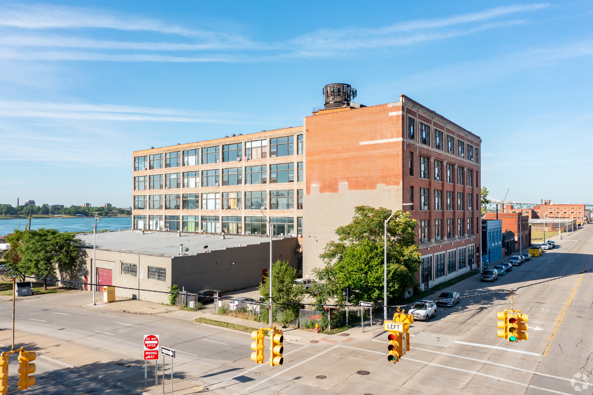 1915 W Fort St, Detroit, MI for sale Building Photo- Image 1 of 1