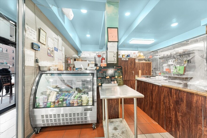 1 W 137th St, New York, NY for lease - Building Photo - Image 2 of 12