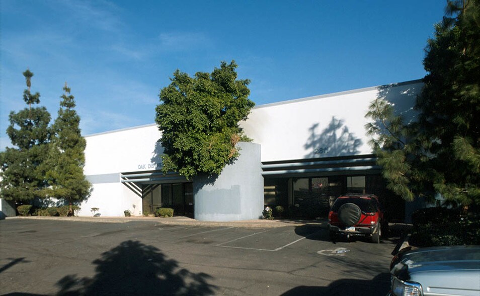 2611 N 35th Ave, Phoenix, AZ for sale - Primary Photo - Image 1 of 1