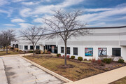 3600 Thayer Ct, Aurora IL - Warehouse