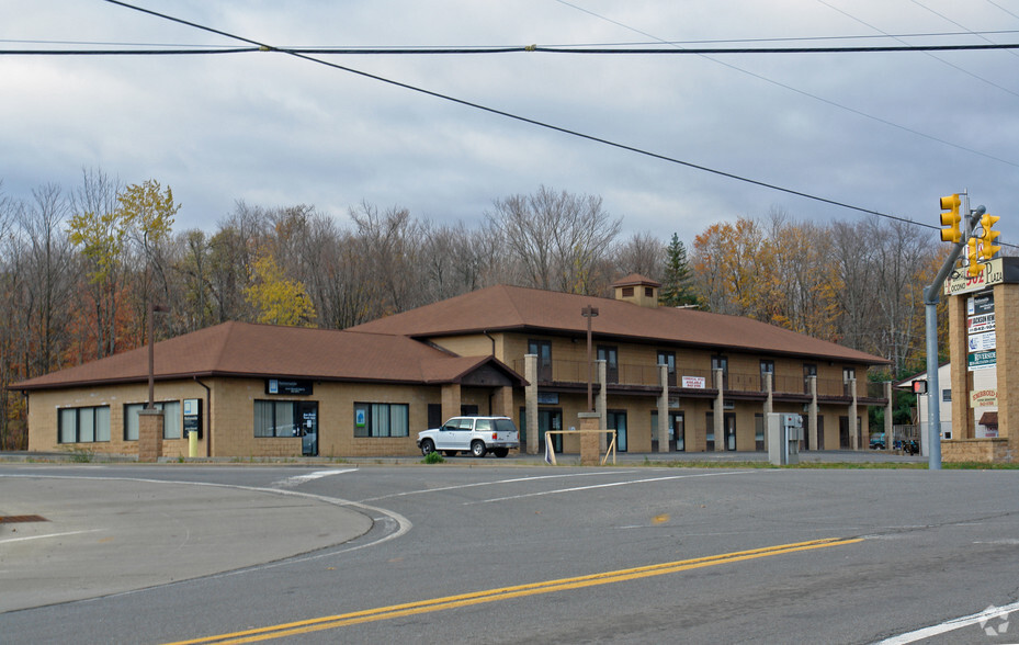 105 Pa-502 Hwy, Moscow, PA for sale - Primary Photo - Image 1 of 1