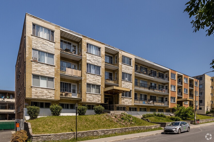 2685 Av De Kent, Montréal, QC for sale - Primary Photo - Image 1 of 1