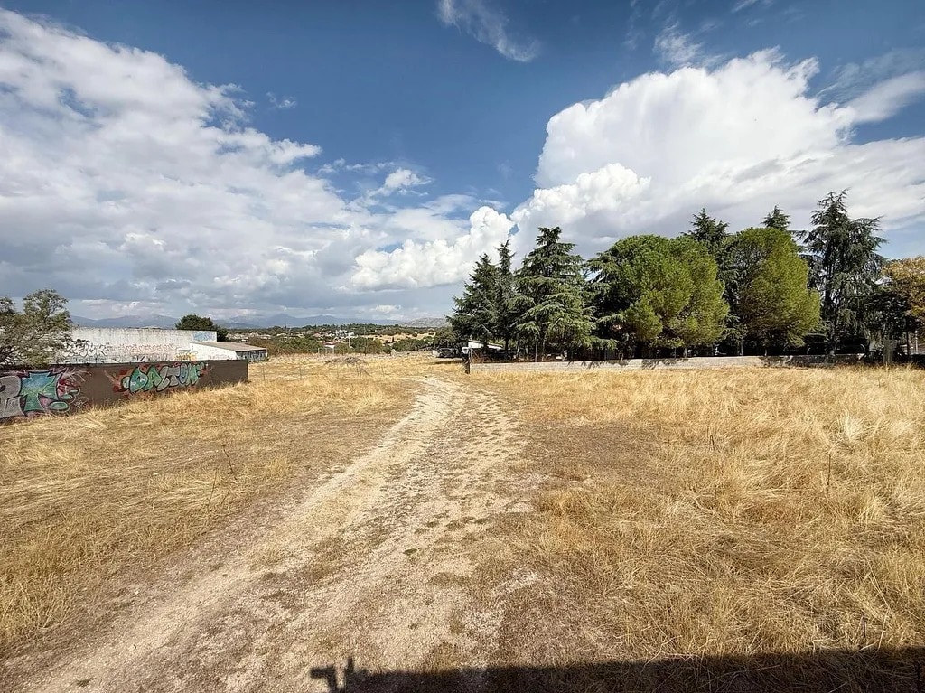 Land in Galapagar, Madrid for sale Primary Photo- Image 1 of 6