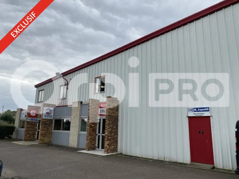 Office in GONFREVILLE-L'ORCHER for lease - Building Photo - Image 3 of 6