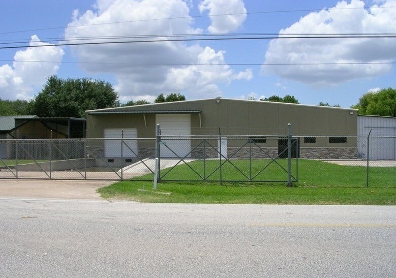 6747 Signat Dr, Houston, TX for sale Building Photo- Image 1 of 1