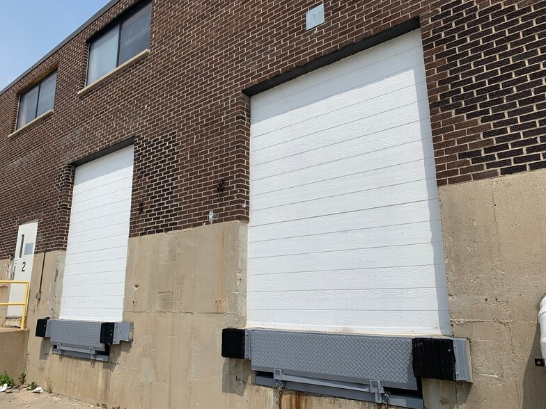 11608 Copenhagen Ct, Franklin Park, IL for sale - Building Photo - Image 3 of 11