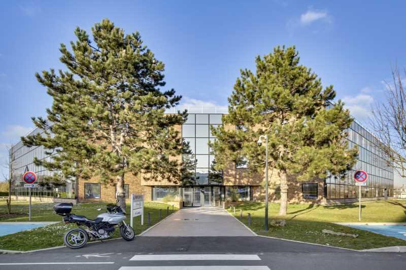 Route De L'orme Des Merisiers, Saint-Aubin for lease Building Photo- Image 1 of 16