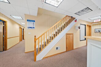 24 Brentwood Rd, Bay Shore, NY for lease Interior Photo- Image 1 of 9