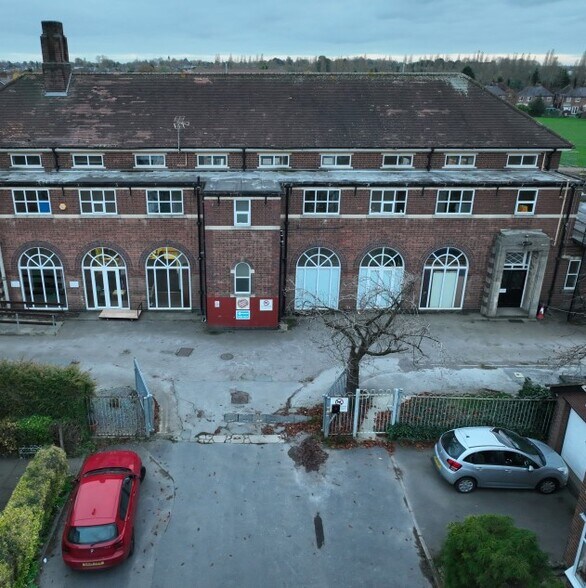 19 Rosemary Way, Hinckley for sale - Building Photo - Image 1 of 1